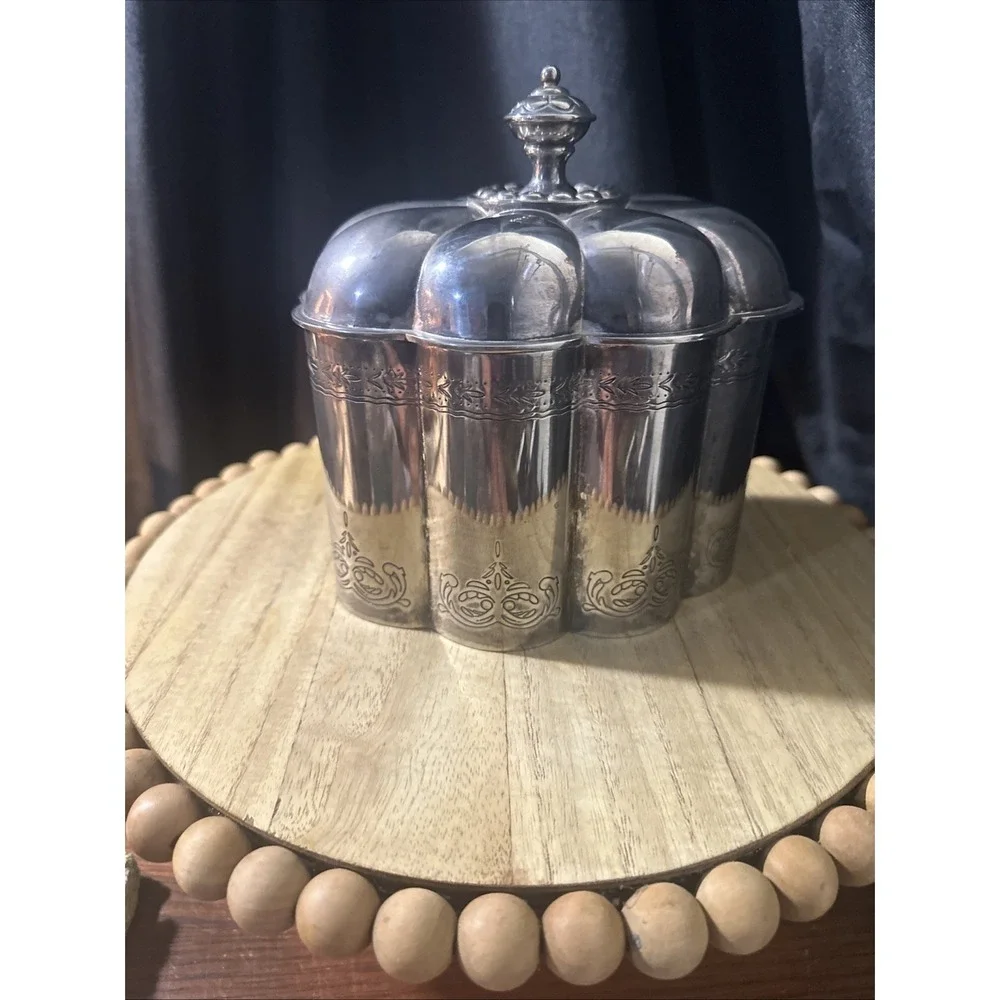 Godinger 1994 Vintage Silver Plate Oval Jewelry Trinket Box  Lined